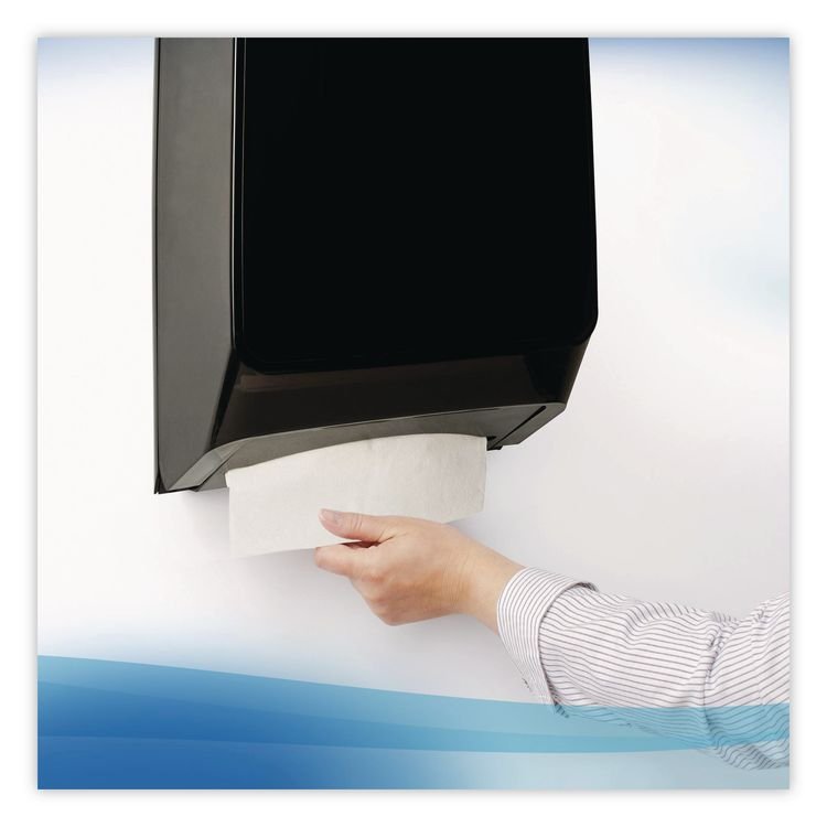 Scott® Essential Low Wet Strength Folded Towels - Image 4